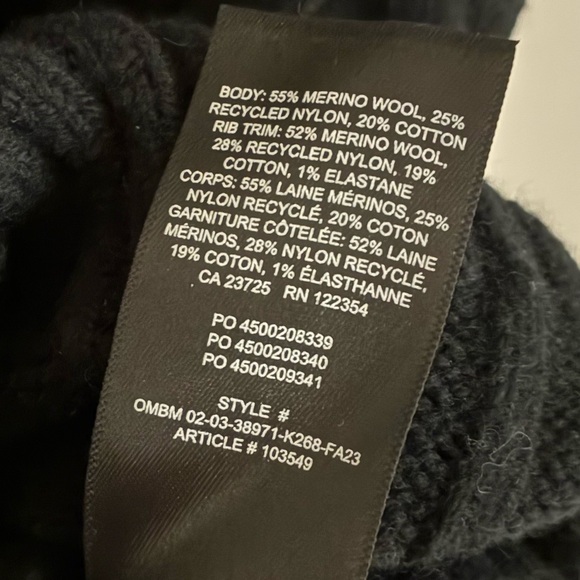 Aritzia Sunday Best BLACK Octavia Zip Hoodie - Picture 4 of 4
